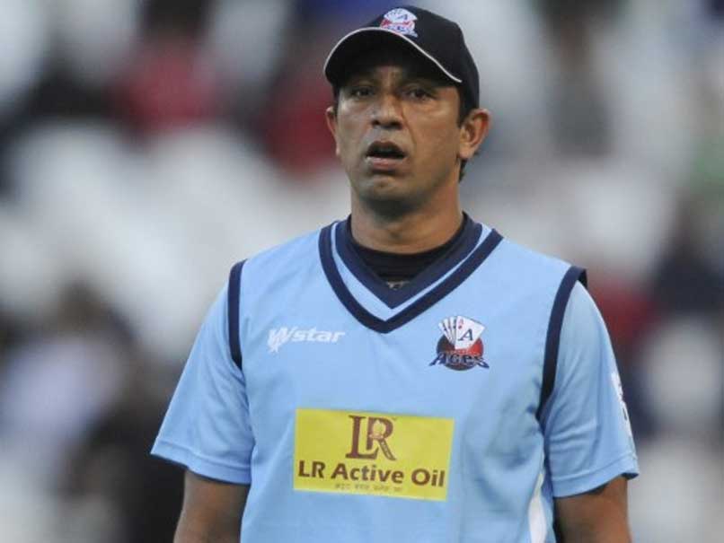 ಪಾಕ್ ಕ್ರಿಕೆಟ್ ತಂಡದ ಬೌಲಿಂಗ್ ಕೋಚ್ ಆಗಿ ಅಝರ್ ಆಯ್ಕೆ