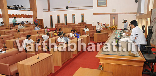 ಮೇಯರ್ ಗೈರಿನಲ್ಲಿ ಮನಪಾ ಬಜೆಟ್ ಸಿದ್ಧತಾ ಸಭೆ!