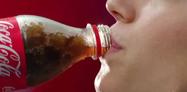 ಕೊಕಕೋಲಾ ಕುಡಿದ ಮೇಲೆ ನಿಮ್ಮ ದೇಹದಲ್ಲಿ ಏನೇನಾಗುತ್ತದೆ ನೋಡಿ