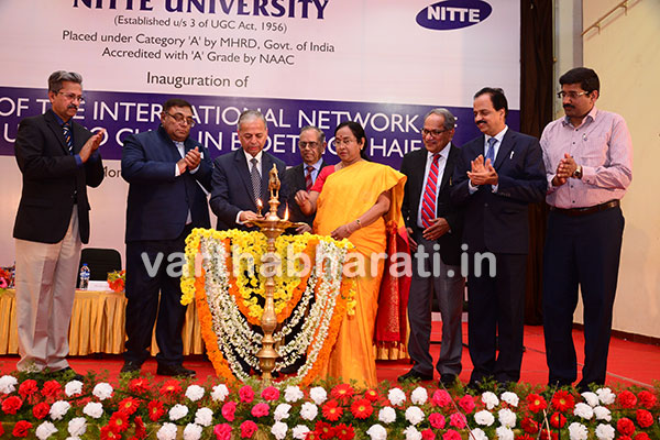 ವೃತ್ತಿಪರ ವೈದ್ಯರು ಜ್ಞಾನವಂತರಾಗಿರಬೇಕು : ಡಾ. ಒ.ಪಿ.ಕಲ್ರಾ