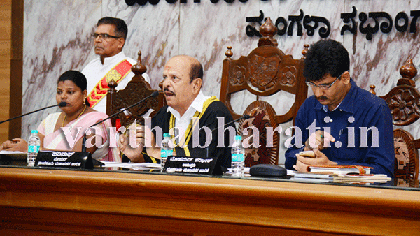 ಮನಪಾ: ಡಿಸೆಂಬರ್ ಅಂತ್ಯದೊಳಗೆ ನಗರದ ಎಲ್ಲಾ ರಸ್ತೆಗಳ ಪ್ಯಾಚ್‌ವರ್ಕ್