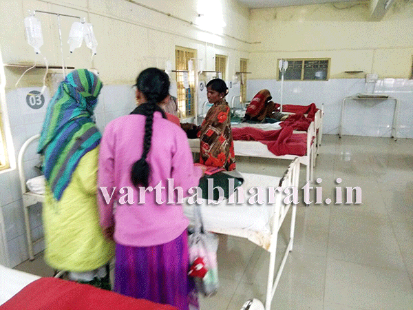 ಶಾಲಾ ವಾಹನಕ್ಕೆ ಟ್ರಾಕ್ಟರ್ ಢಿಕ್ಕಿ: ವಿದ್ಯಾರ್ಥಿಗಳ ಸಹಿತ 12 ಮಂದಿಗೆ ಗಾಯ