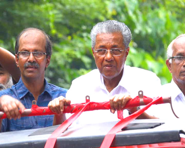 ಕಾಲಿಕಡವು: ಸಿಪಿಎಂ ಕಾರ್ಯಕರ್ತರ ಸಮಾವೇಶದಲ್ಲಿ ಸಿಎಂ ಪಿಣರಾಯಿ ವಿಜಯನ್ ಭಾಗಿ