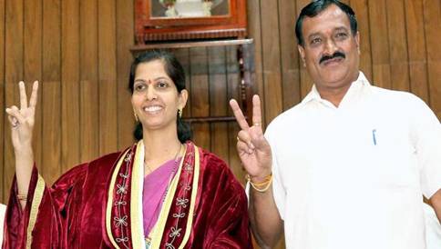 ಬೆಳಗಾವಿ ಮೇಯರ್,ಉಪಮೇಯರ್‌, ಶಾಸಕರುಗಳ ನಾಮಫಲಕಗಳಿಗೆ ಮಸಿ ಬಳಿ‌ದ ಕರವೇ