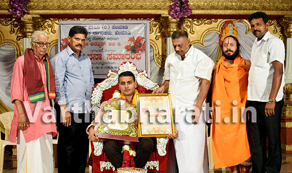 ಪಡುಬಿದ್ರೆ: ಯುವವಾಹಿನಿ ಘಟಕದಿಂದ ಇನ್ಸ್‌ಪೆಕ್ಟರ್ ಅಝ್ಮತ್ ಅಲಿಗೆ ಸನ್ಮಾನ