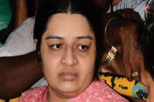 ಜಯಲಲಿತಾ ಸೋದರ ಸೊಸೆ ದೀಪಾ ಜಯಕುಮಾರ್ ರಾಜಯಕೀಯಕ್ಕೆ?