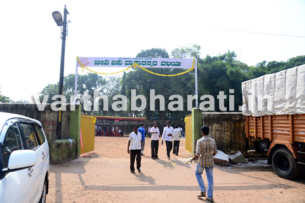 ‘ಬೀದಿ ಬದಿ ವ್ಯಾಪಾರಸ್ಥರ ವಲಯ’ದಲ್ಲಿ ಅನ್ಯಾಯ: ಆರೋಪ