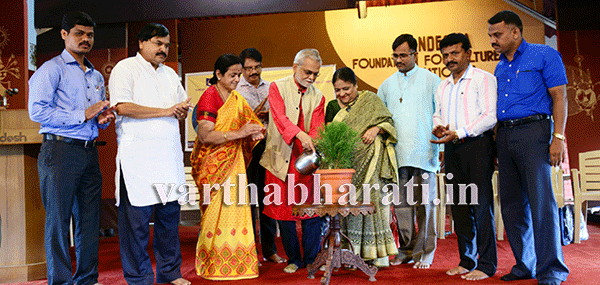 ಕನ್ನಡ ಸಾಹಿತ್ಯದಲ್ಲಿ ದಲಿತ ಕೃತಿಗಳ ವಿಮರ್ಶೆಗಳು ವಿರಳ: ಡಾ.ಮೂಡ್ನಾಕೂಡು