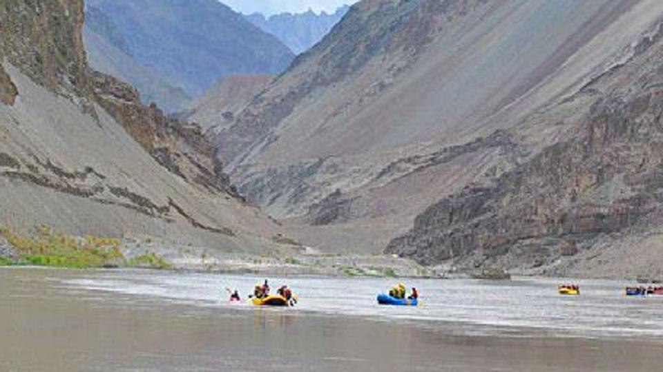 ಸಿಂಧೂ ಒಪ್ಪಂದ: ಭಾರತ, ಪಾಕಿಸ್ತಾನಗಳ ಪ್ರಕ್ರಿಯೆಗಳಿಗೆ ವಿಶ್ವಬ್ಯಾಂಕ್ ತಡೆ