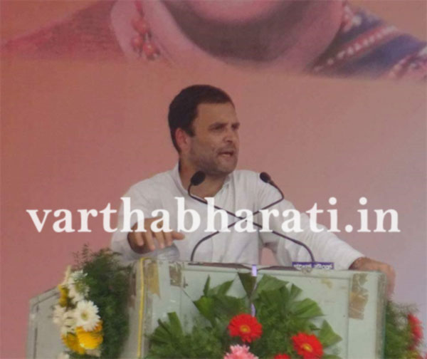 50 ಆಪ್ತರನ್ನು ತೃಪ್ತಿಪಡಿಸಲು ಪ್ರಧಾನಿಯಿಂದ ನೋಟು ರದ್ದು