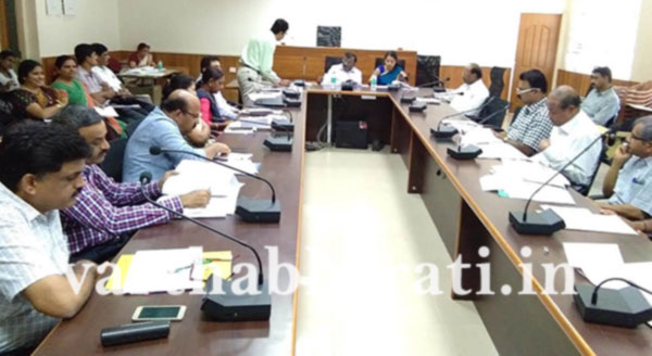 ಯೋಜನೆಗಳ ಬಗ್ಗೆ ಮಾಹಿತಿ ನೀಡಿ, ಗುರಿ ಸಾಧಿಸಿ: ಉಡುಪಿ ಜಿಲ್ಲಾಧಿಕಾರಿ