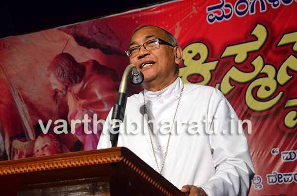 ಕ್ರಿಸ್ಮಸ್ ಶಾಂತಿಯನ್ನು ಸಾರುವ ಹಬ್ಬ : ಡಾ. ಅಲೋಶಿಯಸ್ ಪಾವ್ಲ್ ಡಿಸೋಜ