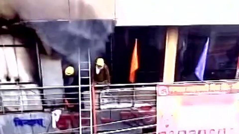 ಮುಂಬೈಹೋಟೆಲೊಂದರಲ್ಲಿ ಅಗ್ನಿದುರಂತ ; 6 ಸಾವು