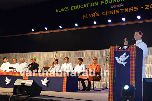 ಆಳ್ವಾಸ್‌ನಲ್ಲಿ 2ನೇ ವರ್ಷದ ಕ್ರಿಸ್‌ಮಸ್ ಸಂಭ್ರಮಾಚರಣೆ