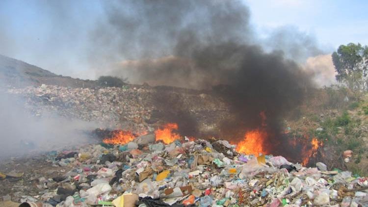 ಇನ್ನು ಸಾರ್ವಜನಿಕ ಸ್ಥಳಗಳಲ್ಲಿ ಕಸ ಸುಟ್ಟರೆ ಭಾರೀ ದಂಡ !