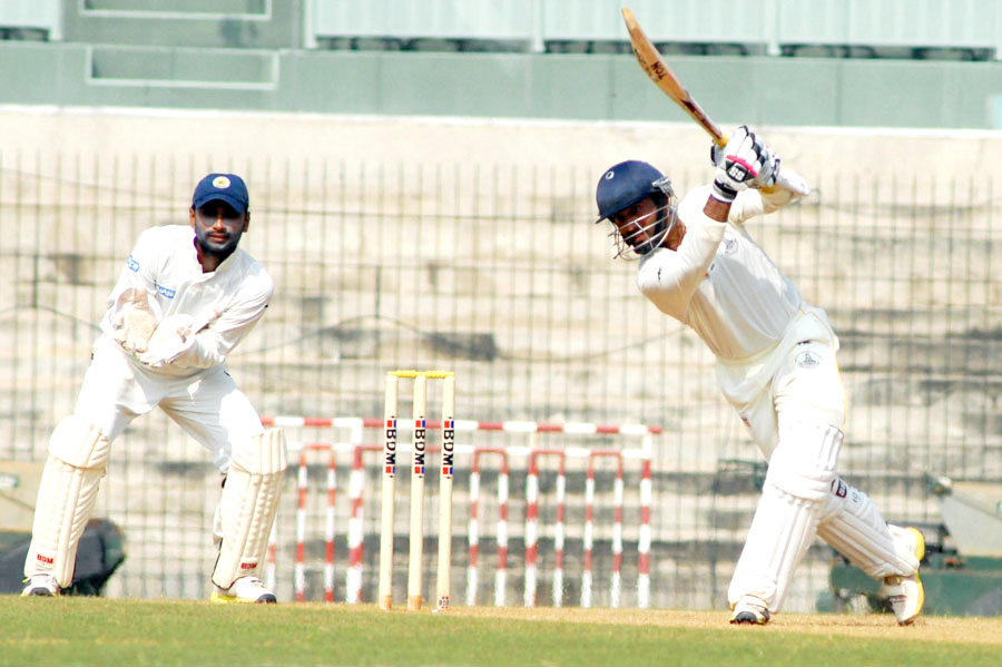 ರಣಜಿ ಟ್ರೋಫಿ: ಕರ್ನಾಟಕವನ್ನು ಕೆಡವಿದ ತಮಿಳುನಾಡು ಸೆಮಿಫೈನಲ್‌ಗೆ