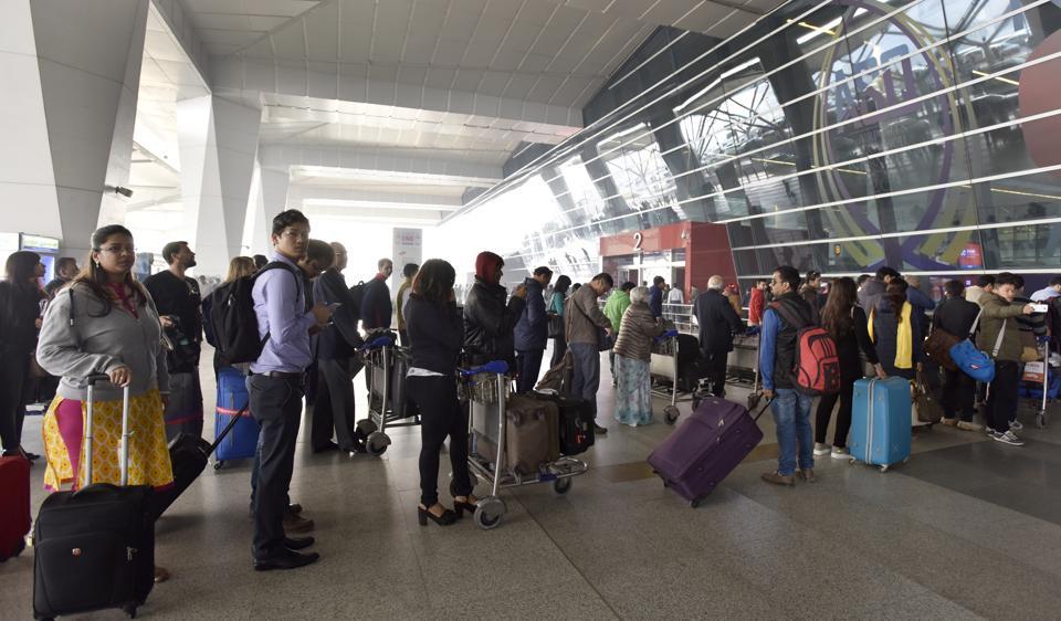 ದಿಲ್ಲಿಯ ವಿಮಾನ ನಿಲ್ದಾಣದಲ್ಲಿ ಆತಂಕ ಸೃಷ್ಟಿಸಿದ ಅನಾಥ ಬ್ಯಾಗ್