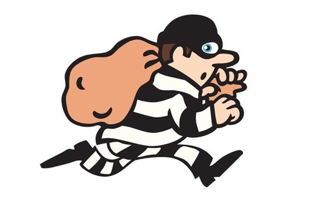 ಬ್ಯಾಂಕ್ ದರೋಡೆ: 31ಲಕ್ಷ ರೂಪಾಯಿಯೊಂದಿಗೆ ಕಳ್ಳರು ಪರಾರಿ