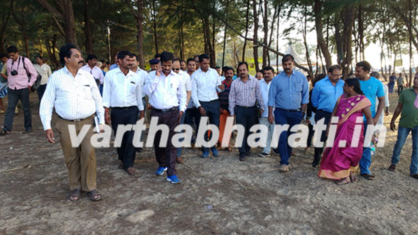 ಸಸಿಹಿತ್ಲು ಸರ್ಫೀಂಗ್ ಪ್ರದೇಶಕ್ಕೆ ಜಿಲ್ಲಾಧಿಕಾರಿ ಭೇಟಿ