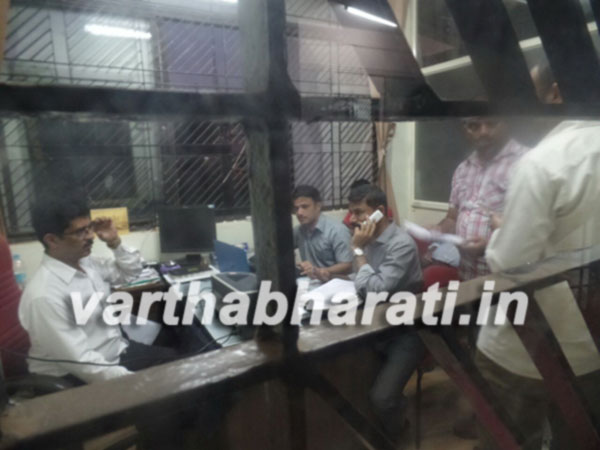 ಭಟ್ಕಳ ಪುರಸಭೆಗೆ ಎಸಿಬಿ ದಳ ದಾಳಿ;ಮುಖ್ಯಾಧಿಕಾರಿ ಬಂಧನ