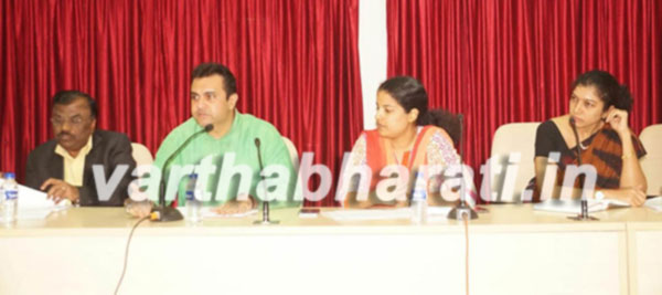 ಉಡುಪಿಯಲ್ಲಿ ಸಚಿವ ಆಂಜನೇಯ ಗ್ರಾಮ ವಾಸ್ತವ್ಯ : ಉಸ್ತುವಾರಿ ಸಚಿವರಿಂದ ಪೂರ್ವಭಾವಿ ಸಭೆ