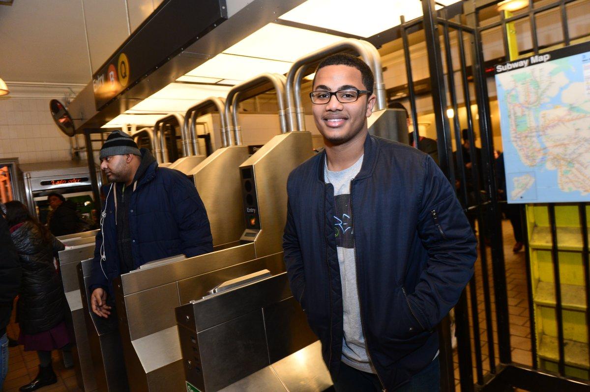 ಕಟ್ಟರ್ ಯಹೂದಿ ಮಹಿಳೆ ಮೇಲೆ ಹಲ್ಲೆ ಮಾಡಿದಾತನನ್ನು ಹಿಡಿದು ಕೊಟ್ಟ ಮುಸ್ಲಿಂ ಬಾಲಕ