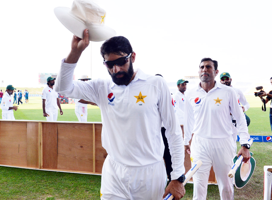 ಮೂರನೆ ಟೆಸ್ಟ್‌ನ ಮೊದಲೇ ನಿವೃತ್ತಿ: ಮಿಸ್ಬಾವುಲ್‌ಹಕ್ ಸುಳಿವು