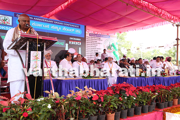 ಭಾರತದಲ್ಲಿ ನಗದು ರಹಿತ ವ್ಯವಹಾರ ಅಸಾಧ್ಯ: ದೇವೇಗೌಡ