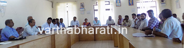 ಅವೈಜ್ಞಾನಿಕ ಉದ್ಯಮ ಪರವಾನಿಗೆ ಹೆಚ್ಚಳ ಬೇಡ: ನಗರಸಭೆಯಲ್ಲಿ ವರ್ತಕರ ಆಗ್ರಹ