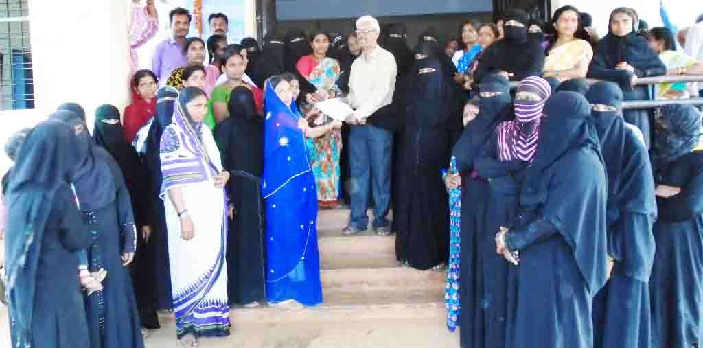 ಸ್ವಸಹಾಯ ಸಂಘಗಳಿಂದ ಮಹಿಳೆಯರಿಗೆ ಕಿರುಕುಳ: ಆರೋಪ