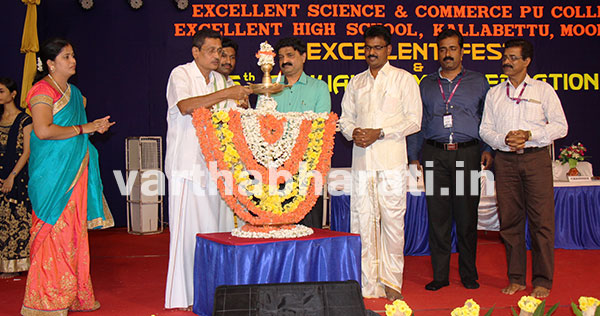 ಮಾತೃಭಾಷೆಯ ಬಗ್ಗೆ ಅಭಿಮಾನವಿರಲಿ : ಮನೋಹರ್ ಪ್ರಸಾದ್