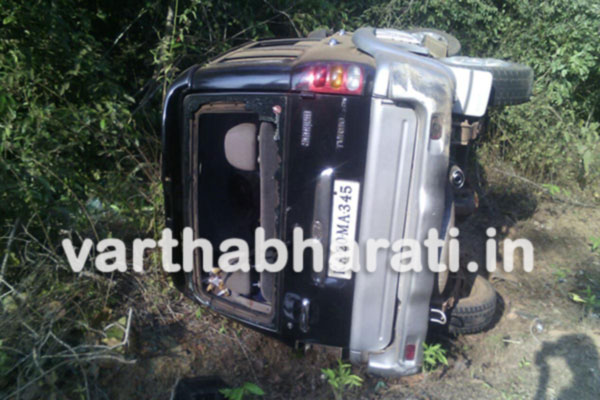 ಸ್ಕಾರ್ಪಿಯೋ ಪಲ್ಟಿ : ಯುವಕ ಸಾವು