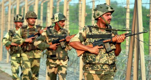 ಹಾಫ್‌ರೇಟ್ ದಂಧೆಗೆ ಇಳಿದ ಬಿಎಸ್‌ಎಫ್ ಅಧಿಕಾರಿಗಳು!