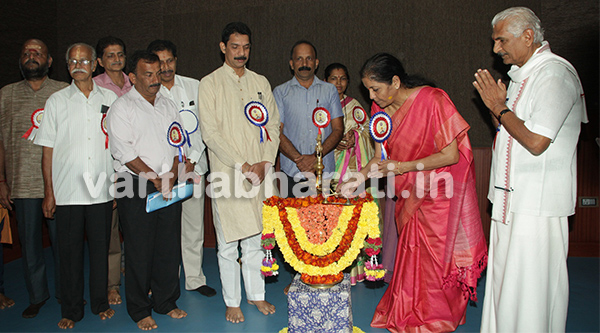 ಯುವ ಸಮೂಹ ಡಿಜಿಟಲ್ ಪಾವತಿಯತ್ತ ಗಮನ ಹರಿಸಬೇಕಿದೆ- ನಿರ್ಮಲಾ ಸೀತಾರಾಮನ್