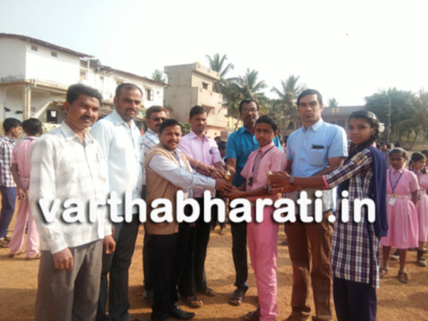 ಚರ್ಚಾಸ್ಪರ್ಧೆಯಲ್ಲಿ ಗಣೇಶ ಸುಬ್ಬಣ್ಣವರ ಪ್ರಥಮ