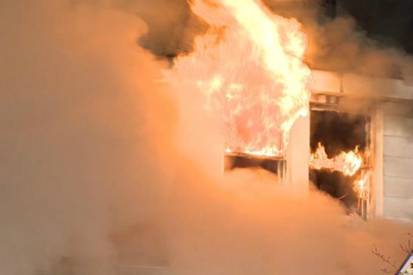 3ಮಹಡಿಯ ಮನೆಯಲ್ಲಿ ಬೆಂಕಿ: 6 ಮಕ್ಕಳು ಜೀವಂತ ದಹನ