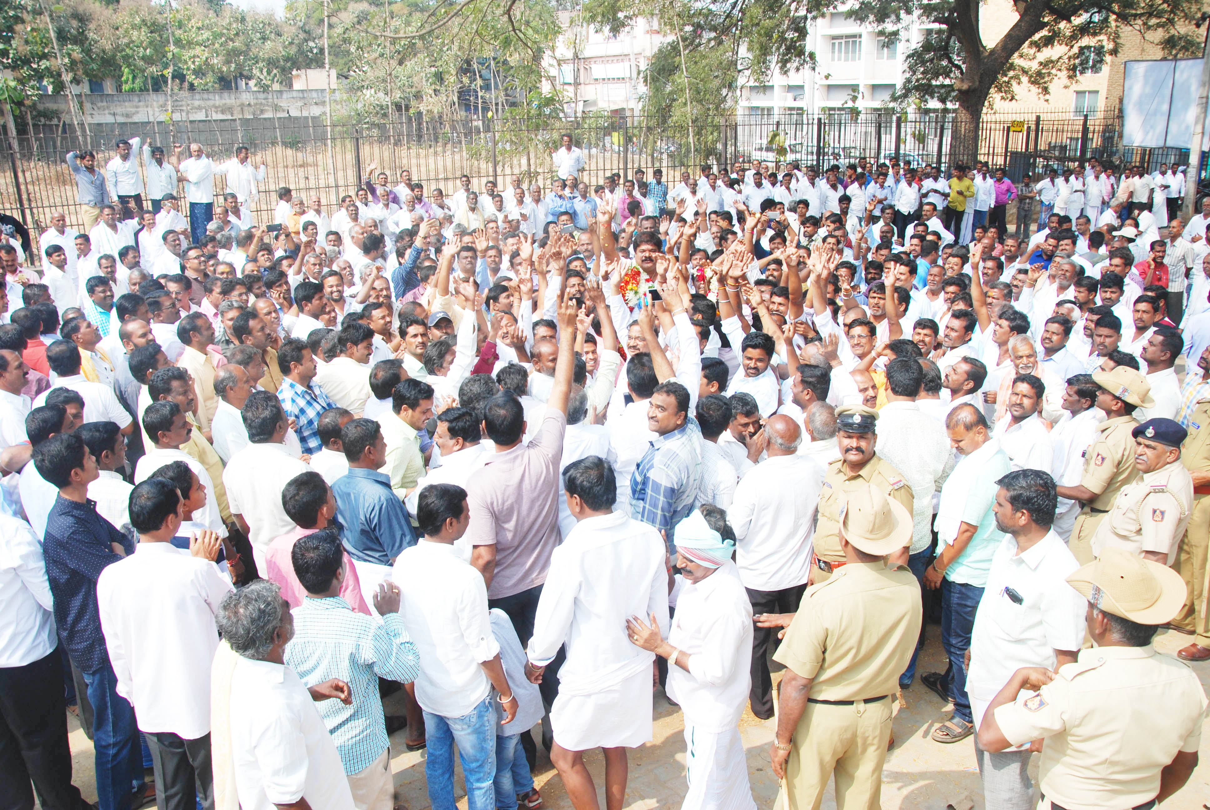 ಎಲ್ಲೆಡೆ ಎಪಿಎಂಸಿ ಚುನಾವಣೆ ಫಲಿತಾಂಶ ಪ್ರಕಟ
