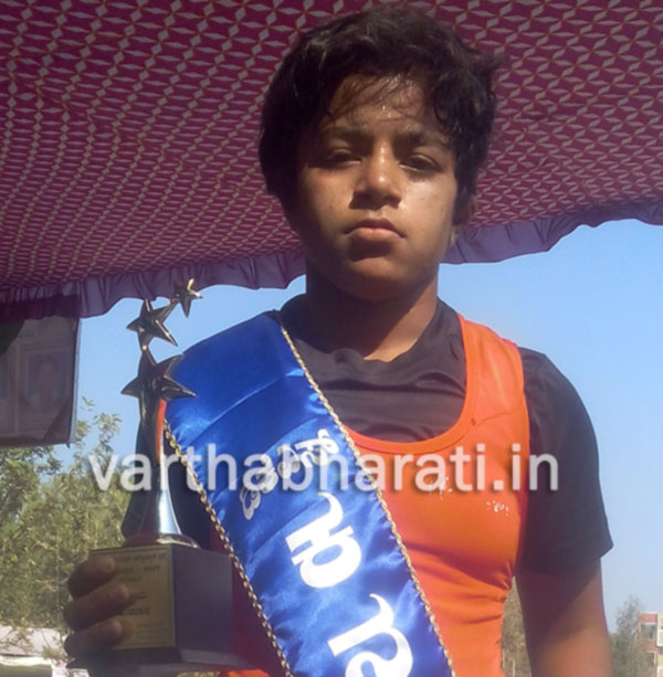 ರಾಷ್ಟ್ರೀಯ ಮಟ್ಟದ ಕುಸ್ತಿ ಪಂದ್ಯಾಟ :  ಆಳ್ವಾಸ್ ಕಾಲೇಜಿನ ಮಮತಾ ಆಯ್ಕೆ