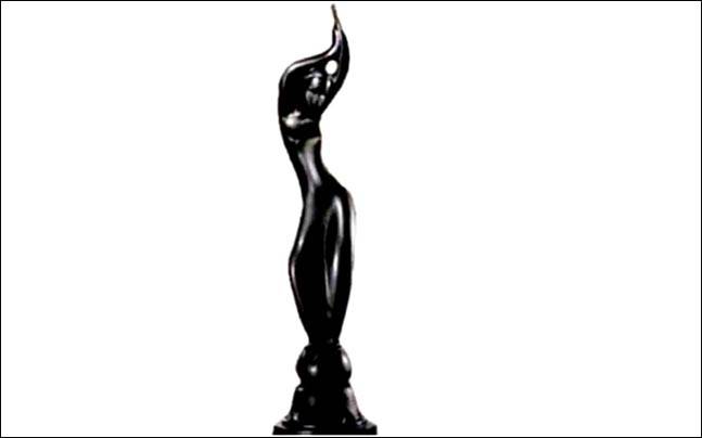 1974ರಲ್ಲಿ 30 ಸಾವಿರ ರೂ.ಗೆ ಫಿಲ್ಮ್ ಫೇರ್ ಪ್ರಶಸ್ತಿ ಪಡೆದಿದ್ದೆ ಎಂದ ರಿಷಿ ಕಪೂರ್.ಹಾಗಾದರೆ ಈಗ ಎಷ್ಟು ಅದರ ರೇಟು ?