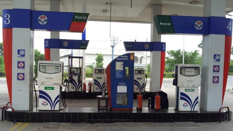 ಕೇರಳದಲ್ಲಿ ಸೋಮವಾರ ಪೆಟ್ರೋಲ್ ಬಂಕ್ ಮುಷ್ಕರ!