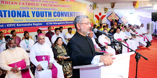 ಹಕ್ಕುಗಳೊಂದಿಗೆ,ಕರ್ತವ್ಯ ನಿರ್ವಹಿಸಿ ದೇಶದ ಅಭಿವೃದ್ಧಿ ಚಟುವಟಿಕೆಯಲ್ಲಿ ಪಾಲ್ಗೊಳ್ಳಿ-ನ್ಯಾ.ಜೋಸೆಫ್ ಕುರಿಯನ್