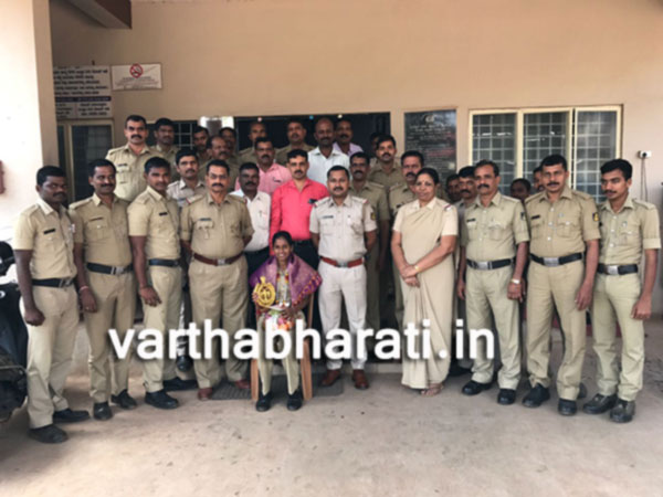 ಪೊಲೀಸ್ ಕ್ರೀಡಾ ಕೂಟದಲ್ಲಿ ಸಾಧನೆ ತೋರಿದ ವನಿತಾಗೆ ಸನ್ಮಾನ
