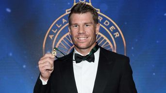 ಅಲನ್ ಬಾರ್ಡರ್ ಪದಕ ಗೆದ್ದ ವಾರ್ನರ್