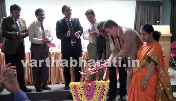 ಯೆನೆಪೋಯ ಮಹಾವಿದ್ಯಾಲಯದಲ್ಲಿ ಎರಡು ದಿನಗಳ ನಿರಂತರ ಕಲಿಕಾ ಶಿಕ್ಷಣ ಕಾರ್ಯಗಾರ ಉದ್ಘಾಟನೆ