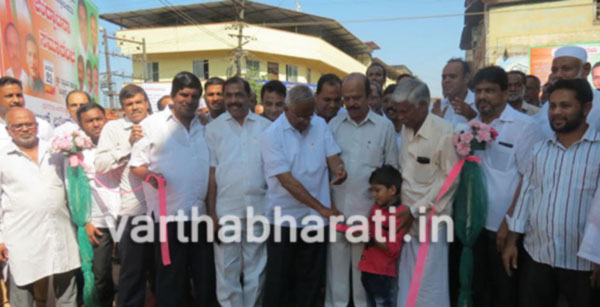 ಫೋಟೋ 27 ರೋಡ್ ನಗರದಲ್ಲಿ ಕಾಂಕ್ರೀಟ್ ರಸ್ತೆಗೆ ಆದ್ಯತೆ: ಶಾಸಕ ಲೋಬೊ