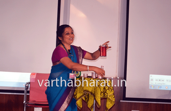 ​ಜಾದೂಗಾರ್ತಿ ಪರ್ವಿನ್ ತಾಜ್‌ರಿಂದ ಎಜ್ಯು ಮ್ಯಾಜಿಕ್