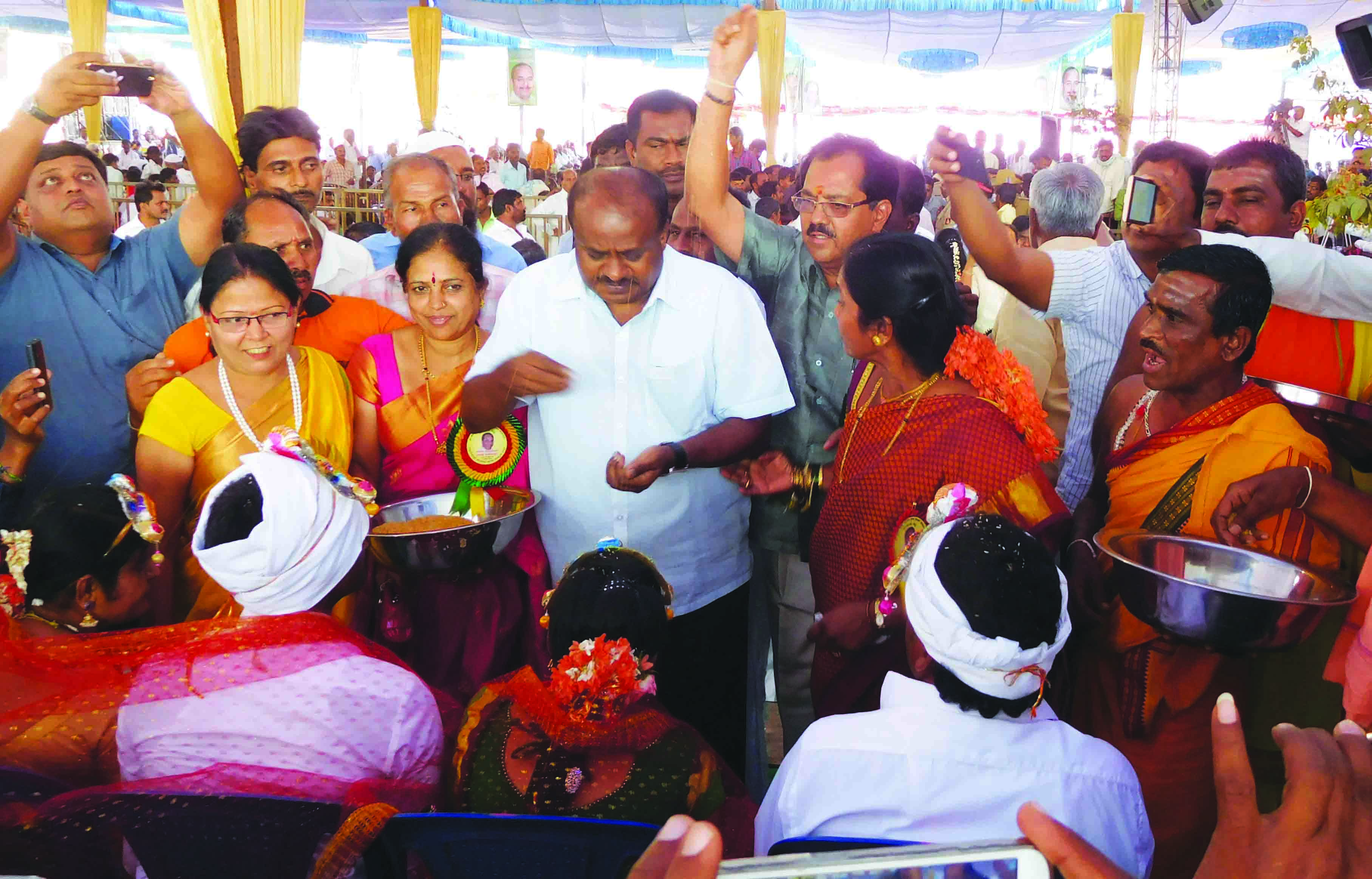 ​ಜೆಡಿಎಸ್ ಅಧಿಕಾರಕ್ಕೆ ಬಂದರೆ ರೈತರ ಸಾಲ ಮನ್ನಾ: ಎಚ್.ಡಿ.ಕುಮಾರಸ್ವಾಮಿ