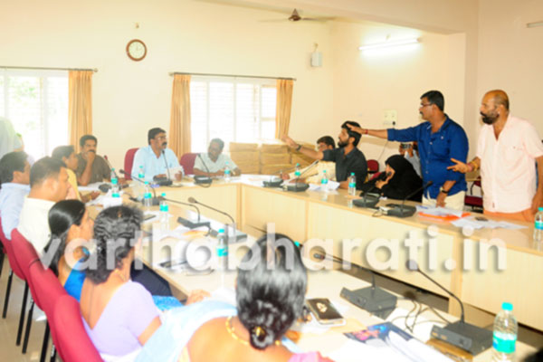 ಕುಡಿಯುವ ನೀರಿಗೆ ಹರಿಯುತ್ತಿರುವ ಕೊಳಚೆ ನೀರು!