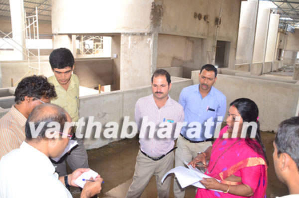 ನಿರ್ಮಾಣ ಹಂತದ ಕಟ್ಟಡಗಳಿಗೆ ಮನಪಾ ದಾಳಿ :   2 ಕಟ್ಟಡಗಳ ಲೈಸೆನ್ಸ್ ಅಮಾನತು