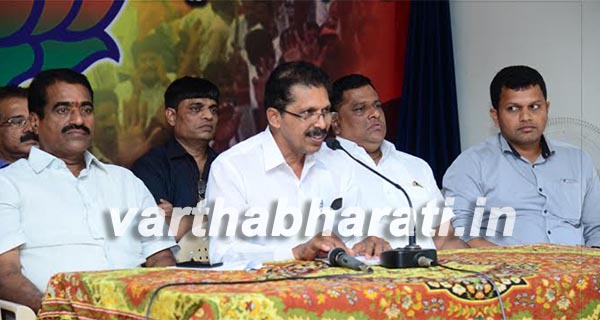 ಕಾಂಗ್ರೆಸ್‌ನಿಂದ ಬೆಂಕಿಯಲ್ಲಿ ಬೇಳೆಬೇಯಿಸುವ ಕೆಲಸ: ಸಂಜೀವ ಮಠಂದೂರು